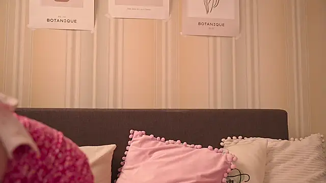Charm_Jessi élő XXX-chatje