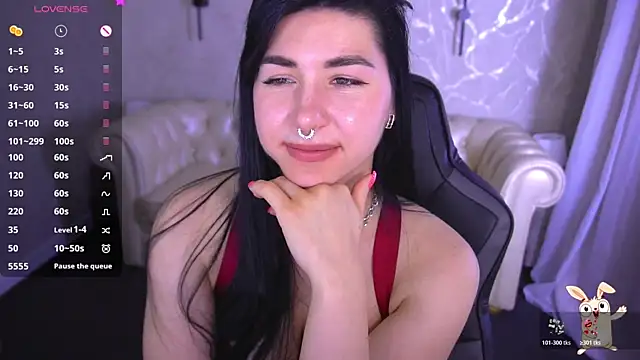צ'אט XXX בשידור חי של EmilyCandyy