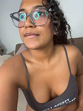 Chat XXX Live MilaTeenX