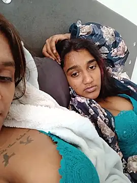 Indianqueen03 在線直播表演