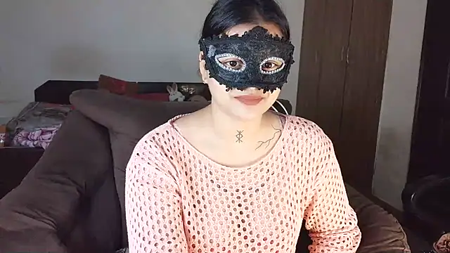 Punjabi_baddie_ Chat XXX in diretta