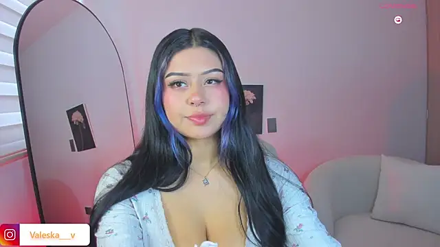 valeska__VのライブXXXチャット