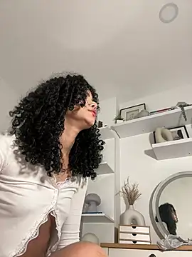 Lianh_Benett live XXX chat