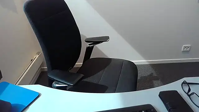 แชท XXX สดของ Buggemann