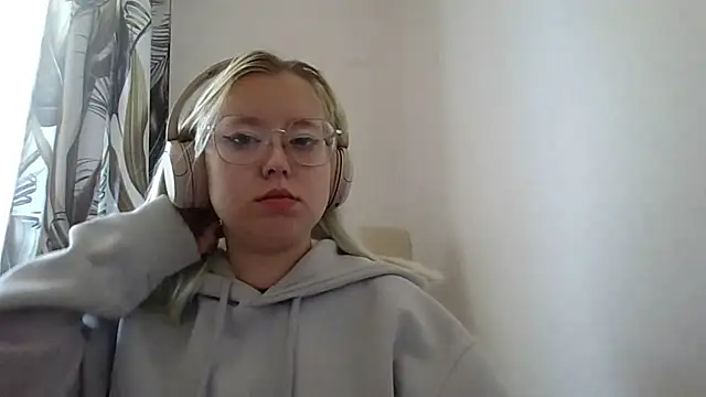 MaddieTeen – Live XXX-chat