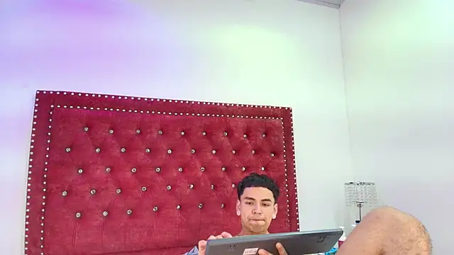 Jaden_and_sofia 现场XXX聊天