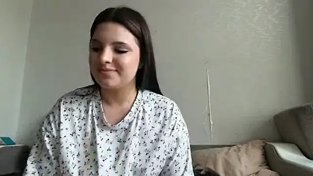 MadalineGrand Chat XXX live