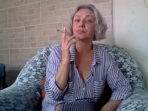 Lorie_Carrie Live XXX-chat