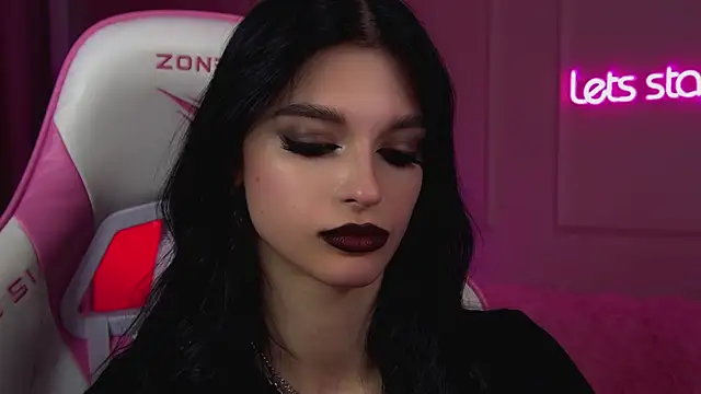 BeverlyMost Chat XXX live