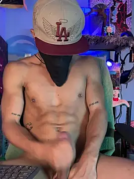 CRAZY-BOY99 – Live XXX-chat