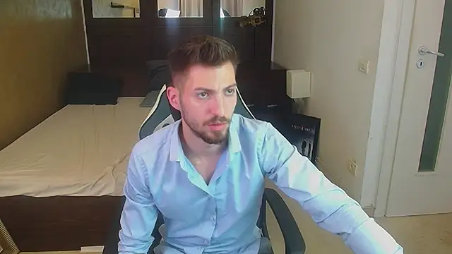 Chat +18 de FelixRook ao vivo