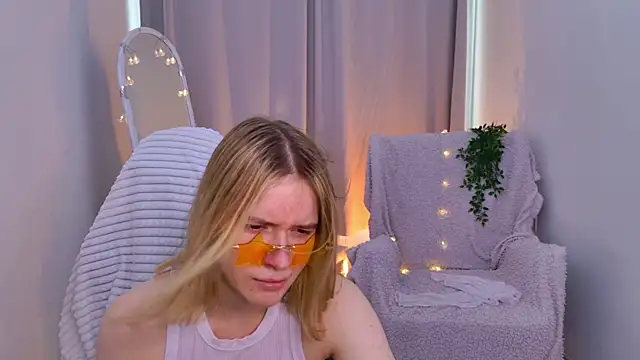 MilanaRayy: απευθείας συνομιλία ΧΧΧ