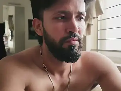 عرض كام ricky_art