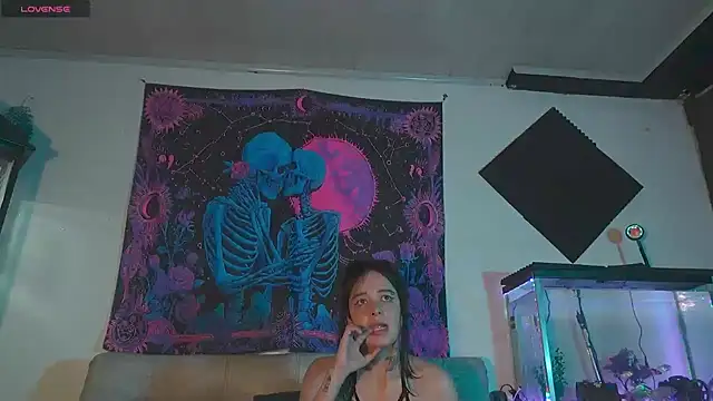 ariana-white- Chat XXX live