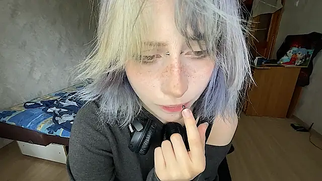 Shinecirtus22 Chat XXX live