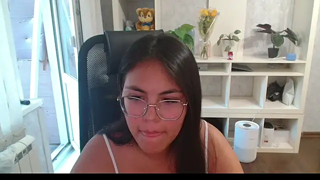 Anda_here Chat XXX live