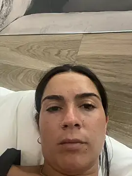 exoticnoah Adlı Modelin Canlı XXX Sohbeti