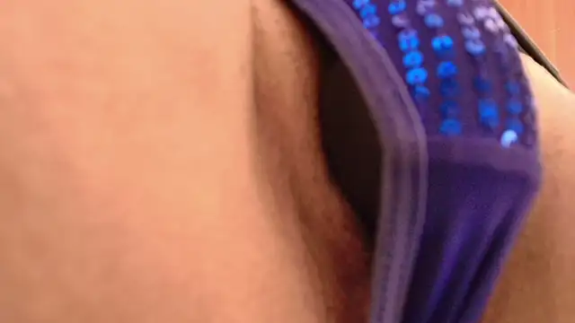scarleth_blue's Live XXX Chat