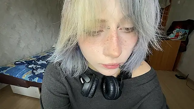 Shinecirtus22 Chat XXX in diretta