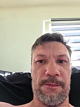Czat XXX na żywo – tomek84