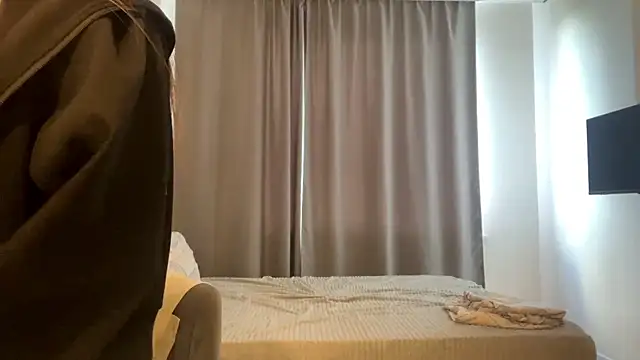 ManyDozens Live XXX Chat