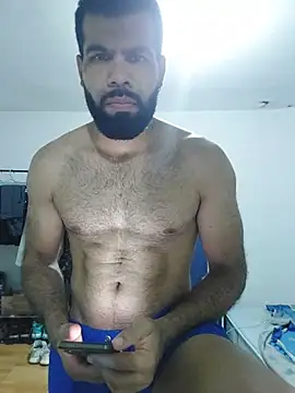 thom_1: διαδικτυακό σόου στην κάμερα