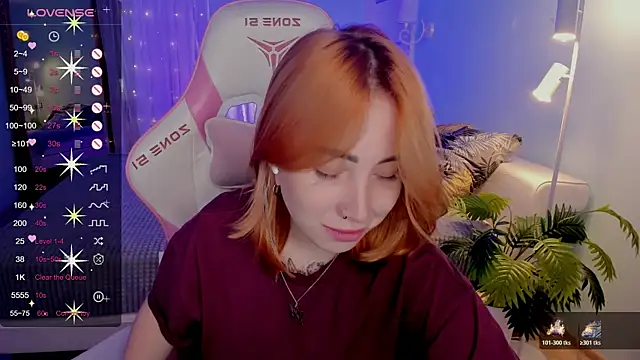 deboramoore Adlı Modelin Canlı XXX Sohbeti