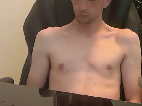 הופעת וובקאם של MuchCarpal