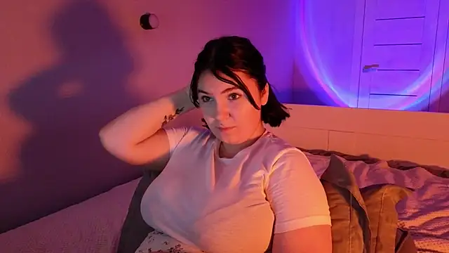 BellaGotze Adlı Modelin Canlı XXX Sohbeti
