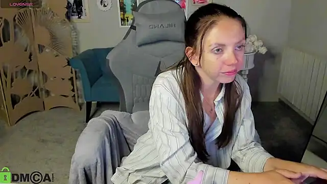 EmilyStevart – Live XXX-chat