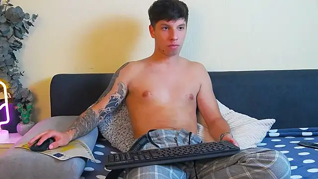 Živý XXX chat ThomasEdisonn