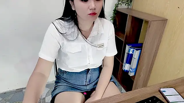 Luna1599's Live XXX Chat