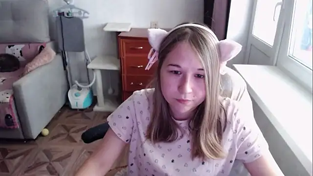 Emily-Way Chat XXX live