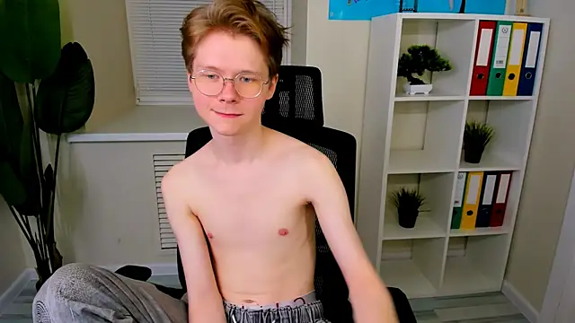 XXX chat uživo modela DanielSanders
