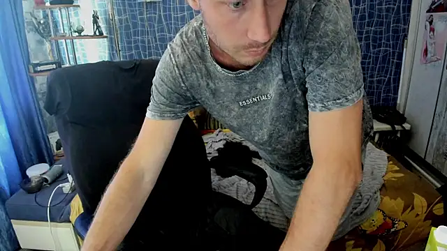 Chat XXX en directo de CuteBoy228
