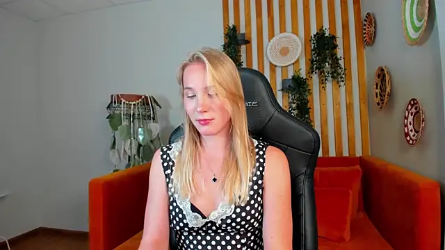 Czat XXX na żywo – ElaraVoltage