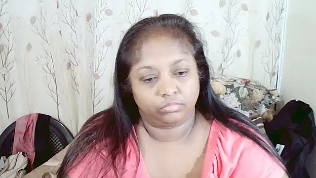 Indiantasha's Live XXX Chat