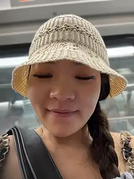 xiaoxiaocheng678 XXX чат на живо