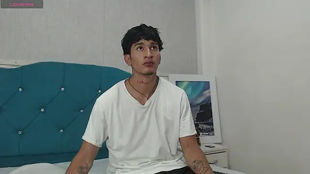 Zayn_Moretti's Live XXX Chat