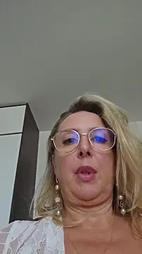 MariaRichi_ Chat XXX live