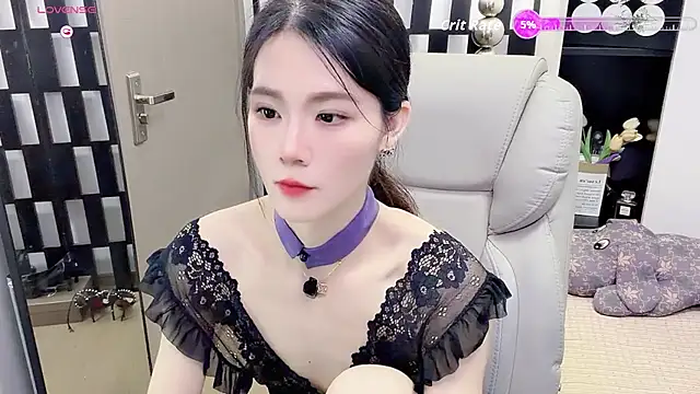 Yueyue-MM Chat XXX live