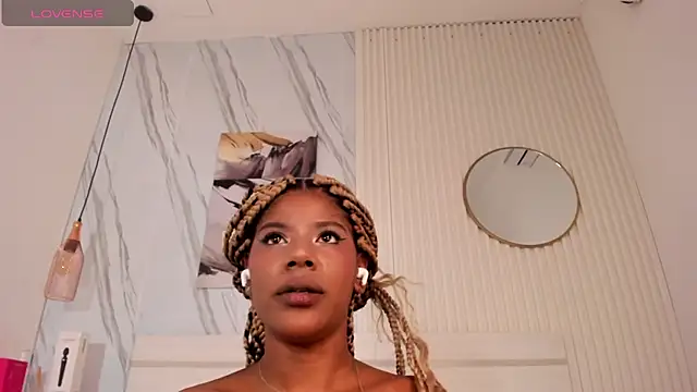 Afro_Luna's Live XXX Chat