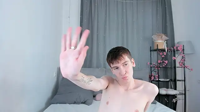 CraveRisk live XXX chat