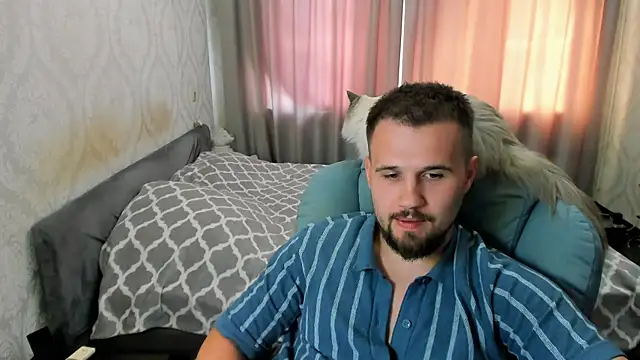 Vladik_b Chat XXX live