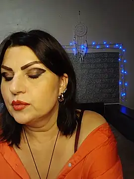 kataleya94 XXX чат на живо