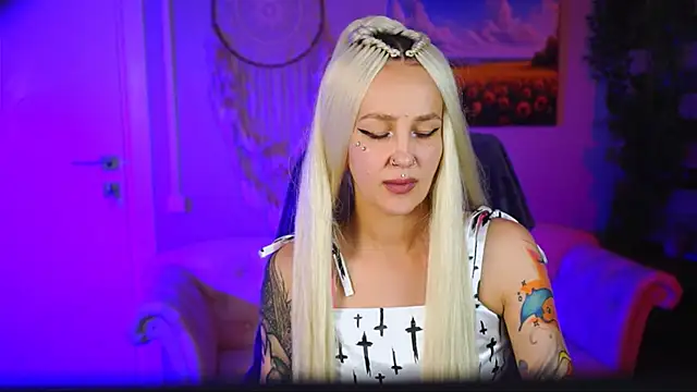 HarleyQuiver – Live XXX-chat