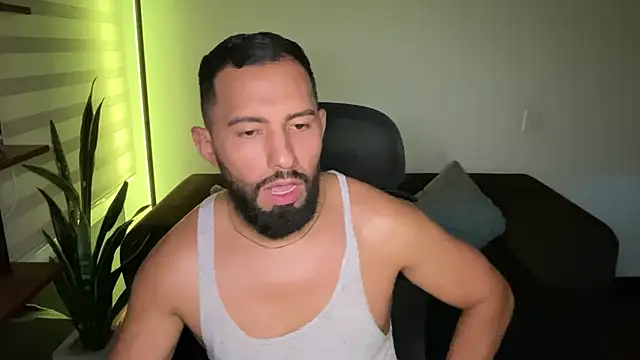 צ'אט XXX בשידור חי של Rob_fab