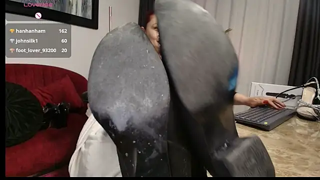 XXX chat uživo modela VictoriaPaker