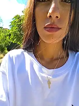 AndreeaMuller élő XXX-chatje