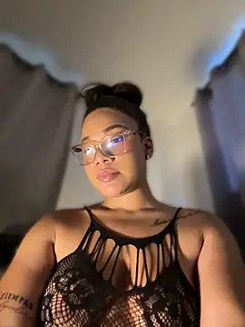 ashley_Tompson1 Chat XXX in diretta